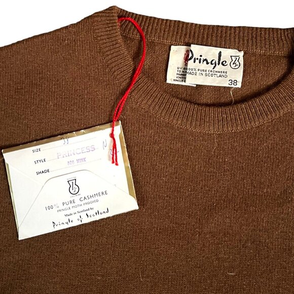 Vintage Women's Pringle of Scotland 100% Pure Cashmere Knitted Sweater, Size 38 - Picture 4 of 8